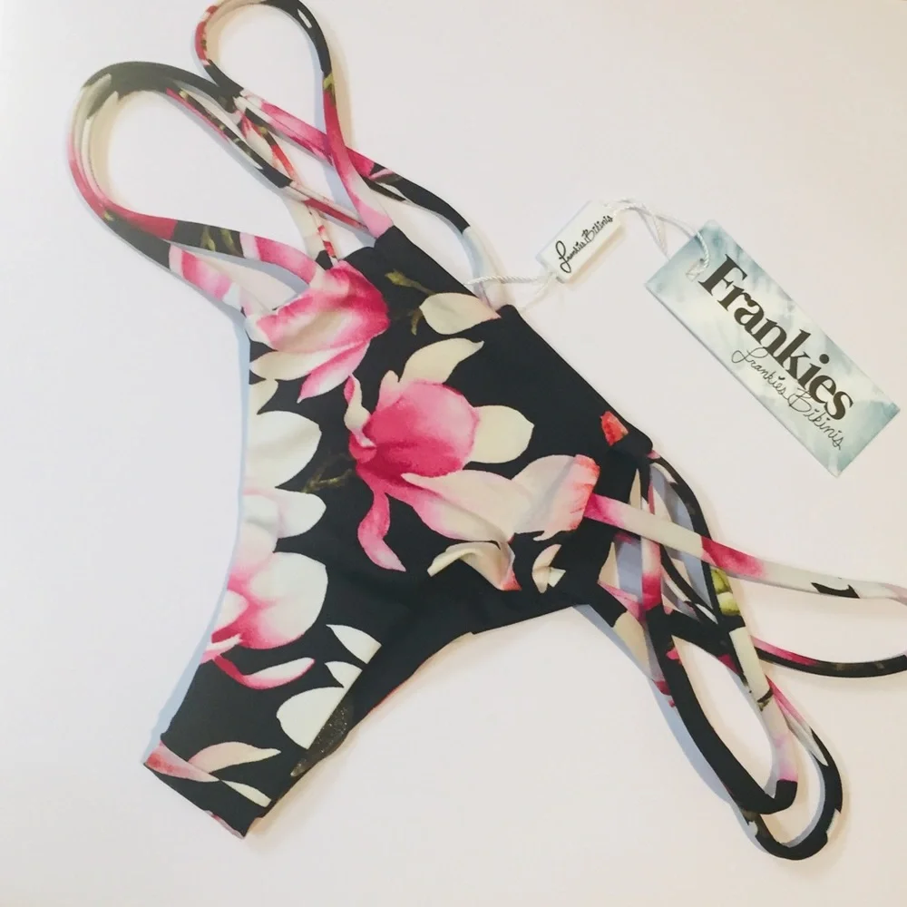 FRANKIE'S BIKINIS Sienna Lace Floral Cheeky Bikini Set Size SMALL Swimsuit NWT